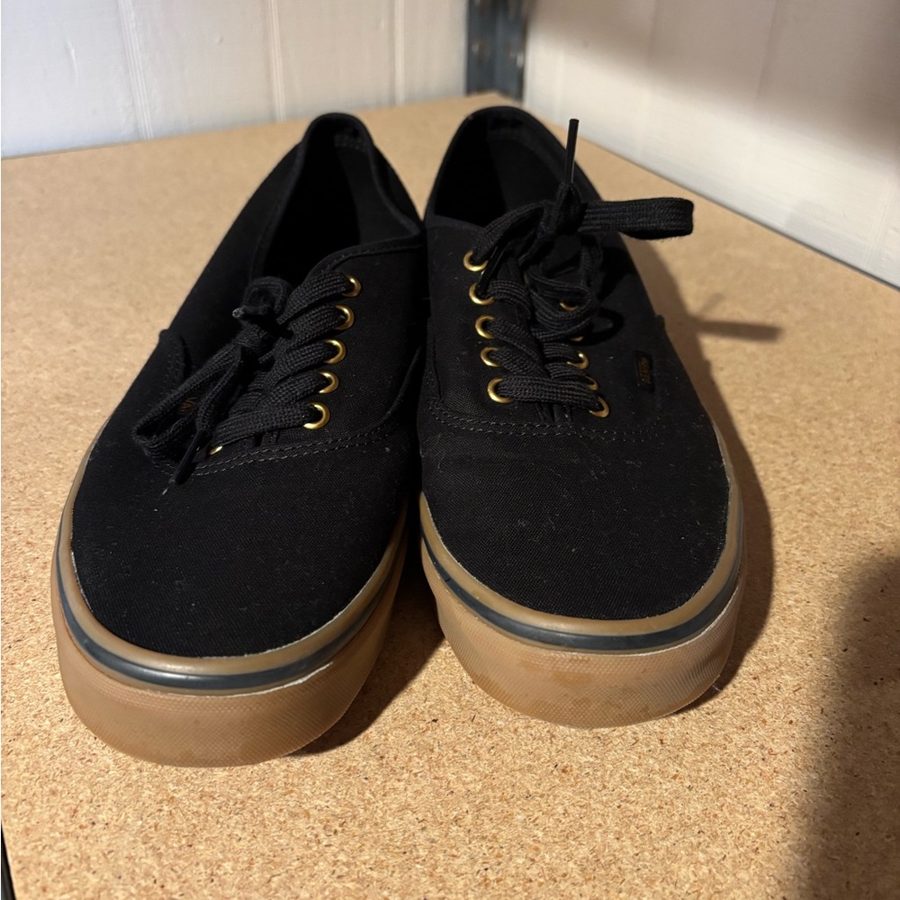 New Vans Shoes - only worn a few times